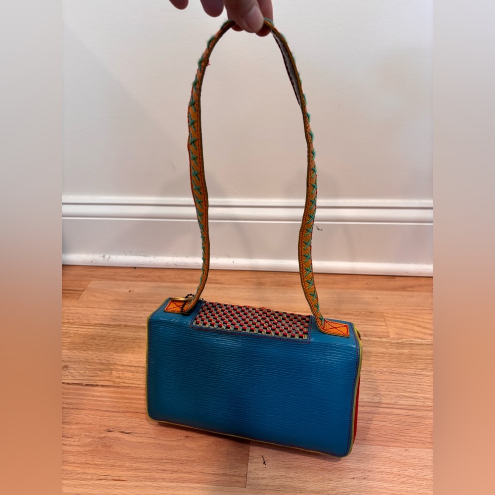 Mary Frances embellished multicolor shoulder bag with intricate beading - Picture 6 of 12